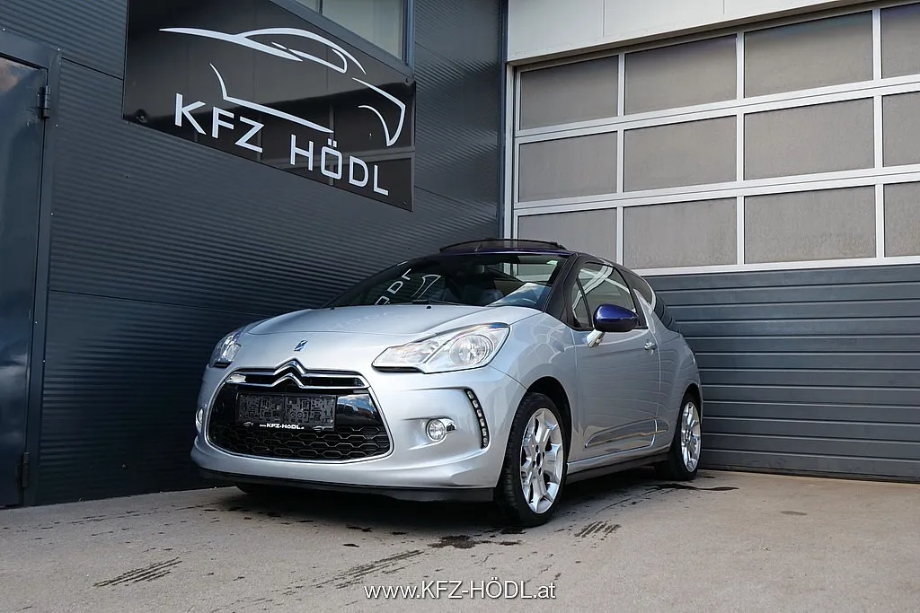 Citroën DS3 Cabrio THP 155 Sport Chic Image 2